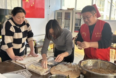 民生实事进行时 | 德城区天衢街道田龙社区：开展“温暖冬至 共建邻里情”冬至包饺子活动