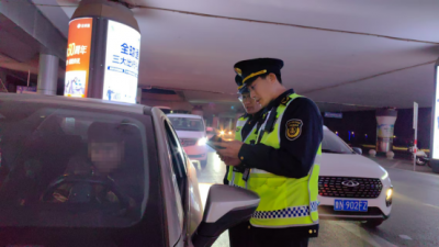 冬夜行动！德州交通执法打击非法营运保安全畅行