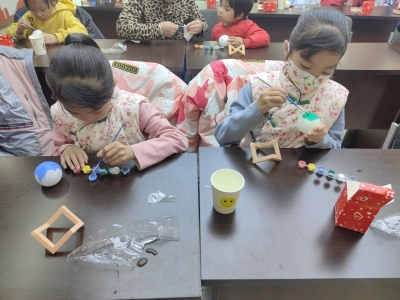 【文化社区建设】天衢新区宋官屯街道十二里庄社区开展青少年手工活动