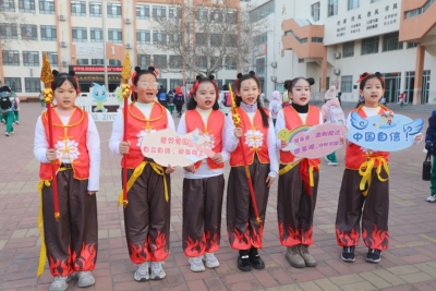 人民日报、新华社、央视总台转发德报报道！开学季，德州“含吒量”拉满