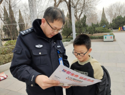 德州新湖景区管理中心：开展禁毒宣传活动  