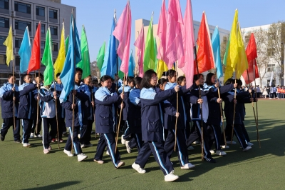 德州市实验中学举办第十二届科技体育节​