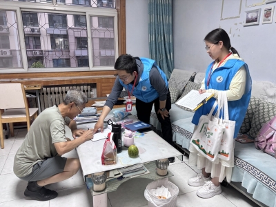 庆云县渤海路街道：“蓝马甲”敲门 走访代办暖民心
