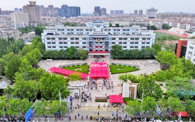 2025年全国夏季高考进行中—— 德州市4.56万学子考场逐梦