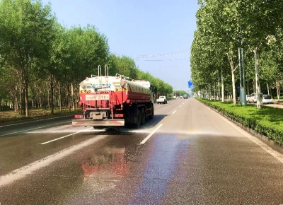 德州环卫：灵活应对高温 安全作业不惧“烤”验  