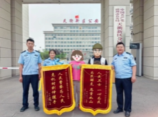 河北女子途经德州时发病，警车一路护送紧急就医，出院后专程致谢
