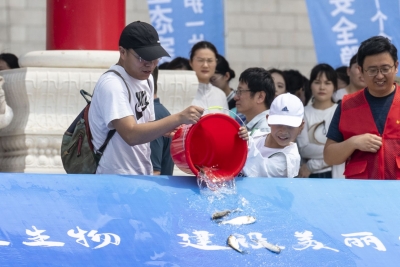 德州市2025年全国水生生物同步增殖放流活动在齐河举办