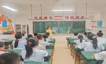 德州天衢新区尚德小学开展环保主题活动