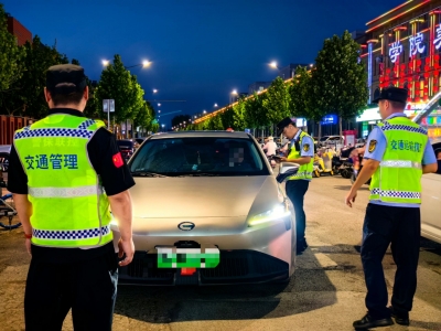 德州交通运输执法严查“黑车” 护航大学生平安返乡