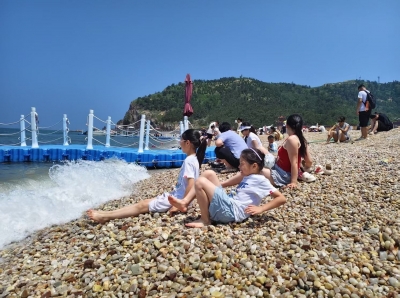 诗｜张洪崑：在月牙湾