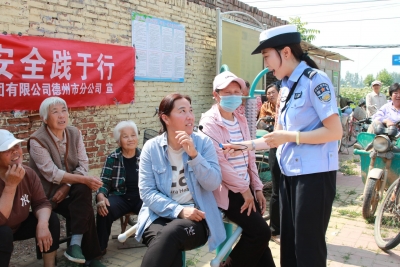沉浸式宣教入乡村 | 德州交警直属四大队：创新开展“美丽乡村行”交通安全宣传