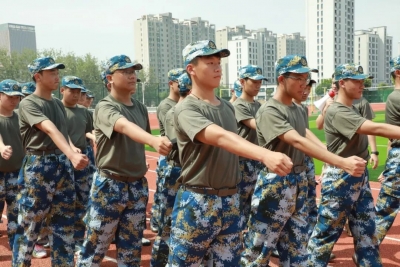 迷彩青春 热血绽放 | 德州阳光高级中学高一新生军训纪实