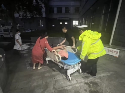 德州交警直属四大队：风雨无阻护平安 锦旗致谢颂警魂