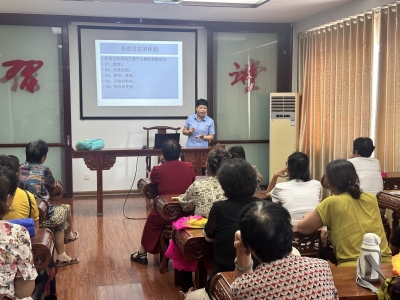 新区办开展“巾帼家政进社区”技能培训活动 