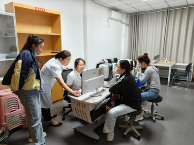 齐河县晏城街道永盛社区开展公益眼科义诊活动