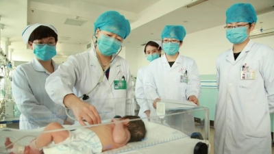 医脉传承 | 齐鲁医院德州医院知名专家江丽：四十二载初心如磐 以仁术守护稚嫩生命