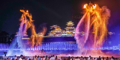 “航母” 起锚黄河边！齐河欧乐堡华林园成文旅新地标