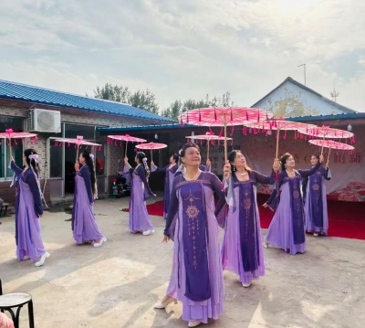 齐河县晏城街道：文艺演出精彩上演 文明新风沐浴乡野