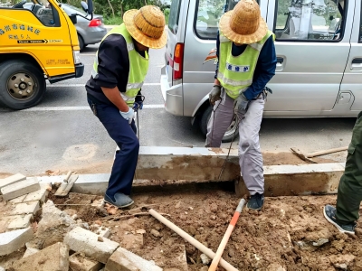 德州市政：开展市政设施维护工作