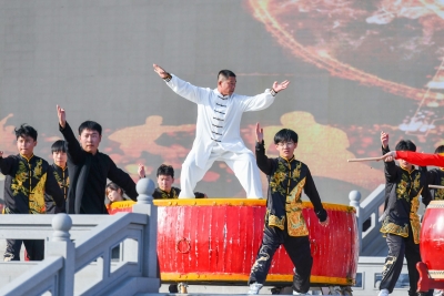 2025海峡两岸八极拳技艺交流大会在庆云举行：以武会友促传承 以展兴商促消费