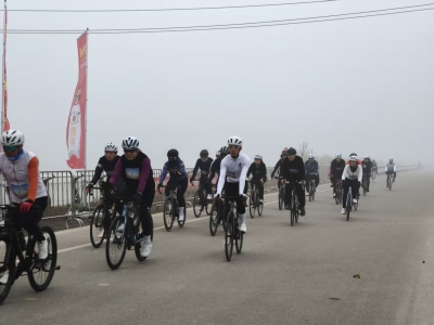 德州市自行车联赛禹城站鸣枪开赛