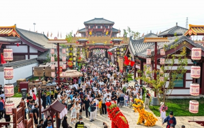 走在前 挑大梁·文化“两创”担使命 | 乐陵以“影旅融合”推进文化“两创”——一座影视城重塑县域文旅生态