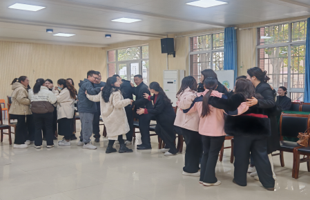 德州天衢新区尚德小学开展家长心理沙龙活动