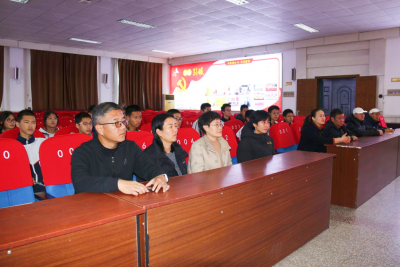 全运健将刘慧茹回德州五中分享励志故事