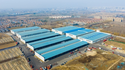 中央厨房“净”益求“净” | 德百集团打造“新标尺”重塑“老味道”