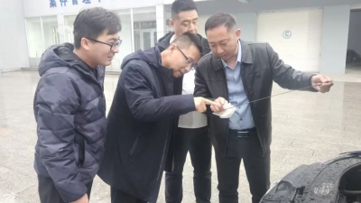 庆云县人民检察院开展公车安全卫生专项检查活动