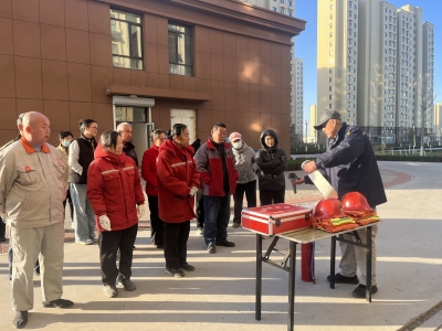 天衢新区宋官屯街道曹村社区开展消防安全宣传活动