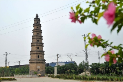 诗 | 李凤林：铁轨旁的卫戍——重谒平原千佛塔