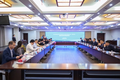 “山东银行业城商行新闻媒体一线行” 宣传活动走进德州银行