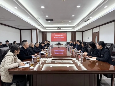 德州学院校长赵长林一行赴德百开展访企拓岗交流活动