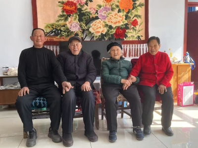 散文｜李培勇：一纸合影  一世情长