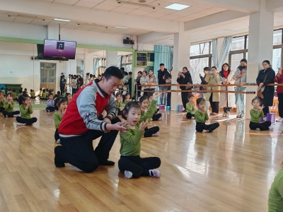 德州青少年宫附属幼儿园举办家长开放周活动