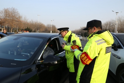 全力以“护”！德州交通执法为寒假返程学子铺就平安暖途  