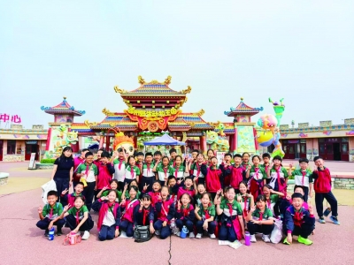 乐陵：“行走的课堂”让知识活起来