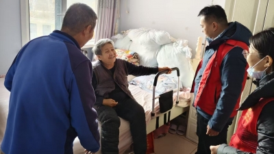 代表履职惠民生 爱心捐赠添暖意 | 德城区人大代表盖书永向南市社区捐赠“为民服务基金”