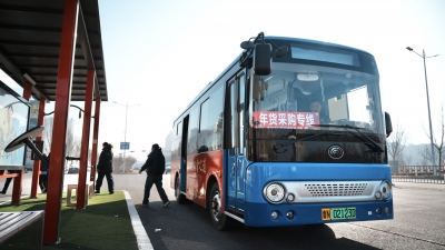 新春走基层 | 乐陵开通“年货采购专线”串联城区核心商圈与乡镇村落