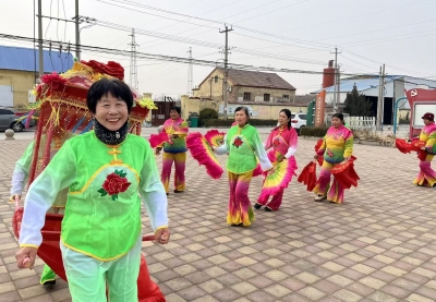 新春走基层 | 禹城辛店镇张西尧村连续12年办“村晚”：“看‘村晚’成了最期盼的事”