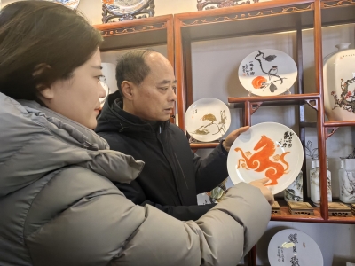 马年生肖制品种类多样式新 | 庆云：非遗文创“马”上热销