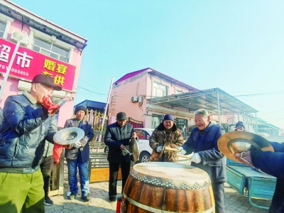 新春走基层 | 乐陵：堂孟村里赶年集