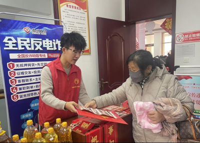 武城：返乡大学生“赶大集” 文化书院里送“年礼”