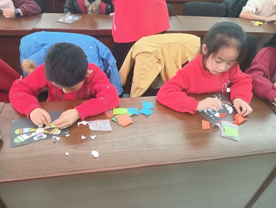 德州天衢新区袁桥镇崇文社区 | 开展青少年创意搓纸画DIY活动