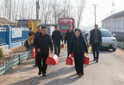 新春走基层 | 德报到“第一书记”帮扶村开展春节走访慰问—— 镜头里是团圆 笔墨中是春天