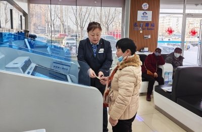 专员全程陪伴  细节藏温情！建行德州长河支行打造养老金融示范网点