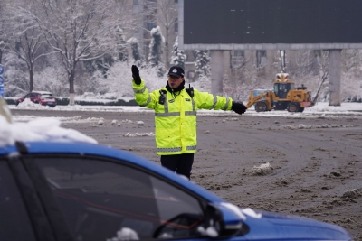 德州公安交警：全力应对降雪天气 保障道路交通安全