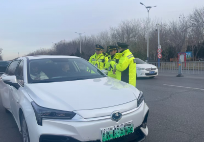 德州交通执法：全力护航开学季学生平安返校