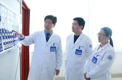 德州市第二人民医院头颈外科王雁飞：三十年深耕头颈外科，以微创技术守护患者“无痕”希望